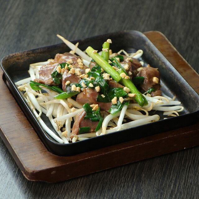 砂ずりともやしのゆず胡椒炒め